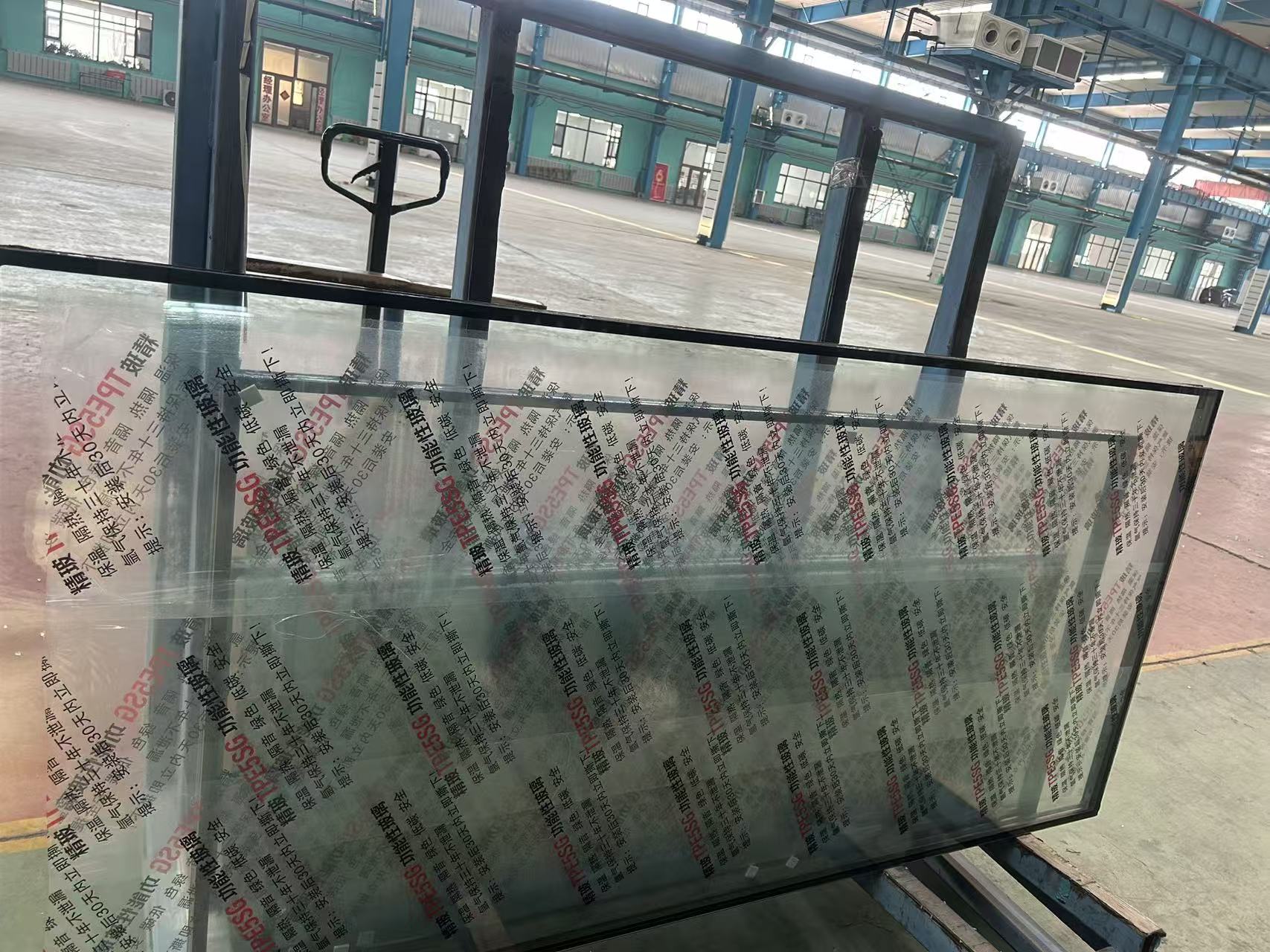 威海市玻璃源头工厂夹层夹丝玻璃 - 一站式服务